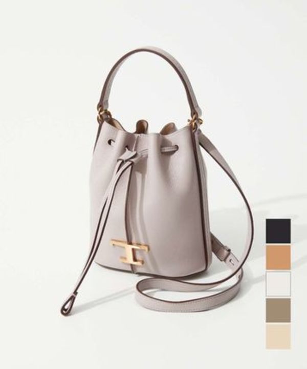 トッズ TOD'S XBWTSAQ0000 Q8E ショルダーバッグ AMANDA