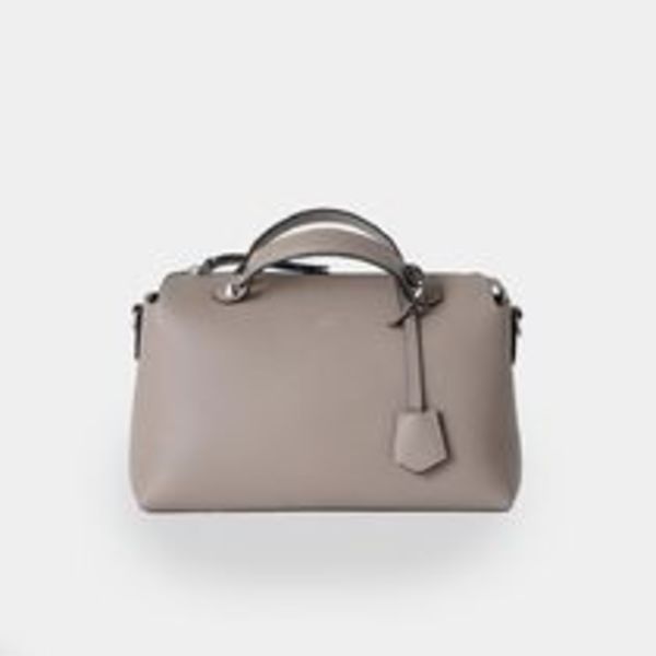 大特価★FENDI ショルダーバッグ BY THE WAY ミディアム☆人気