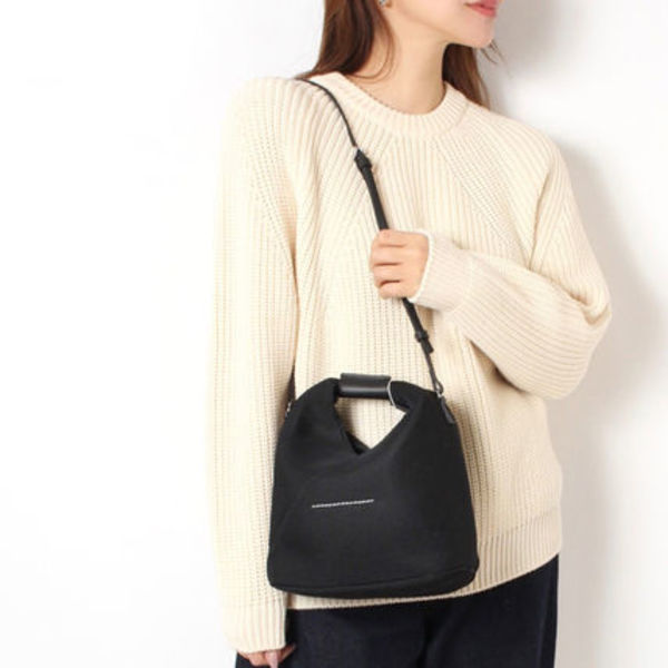 エムエムシックス MM6 Maison Margiela クロスボディバッグ