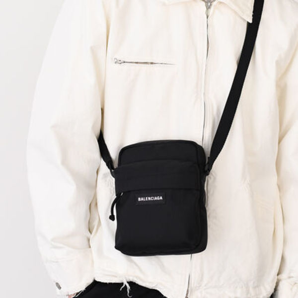 【国内即発】BALENCIAGA EXPLORER クロスボディ