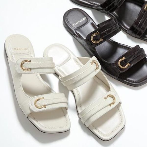 FERRAGAMO サンダル KATE 774580 774581 フラット