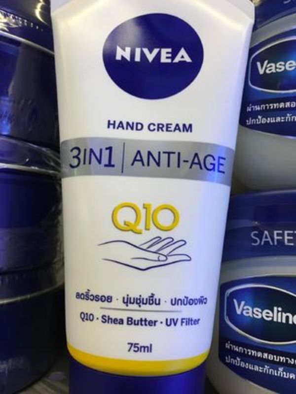 NIVEA Q10 アンチエイジハンドクリーム
