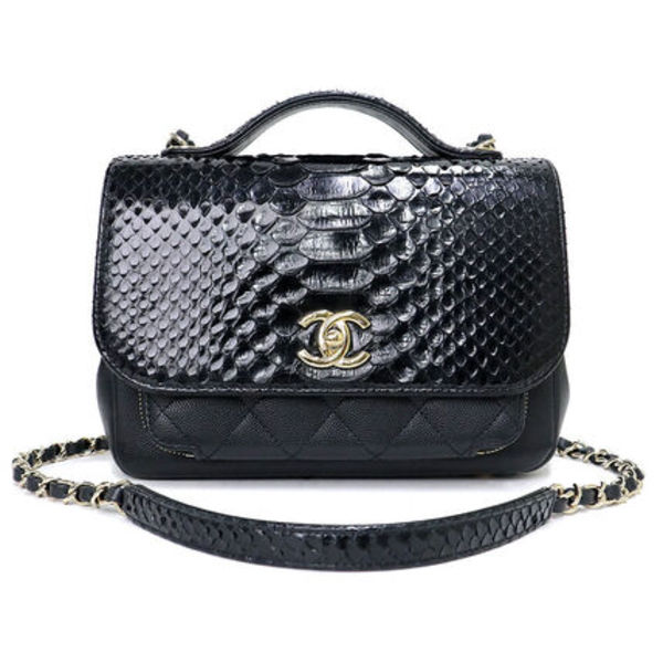 CHANEL シャネル ショルダーバッグ 斜め掛け A93607