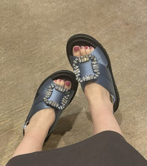 Roger Vivier☆ビジューサンダル