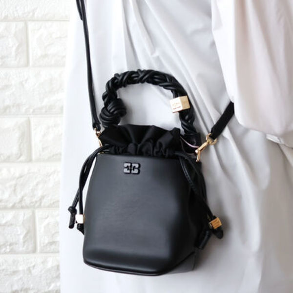GANNI バケットバッグ Bou Bucket Mini A6800 ショルダーバッグ