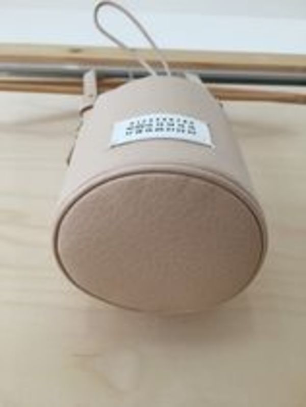Maison Margiela 5AC 円筒形 マイクロ バケットバッグ 巾着