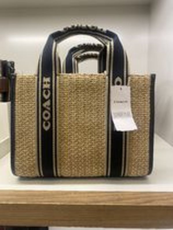 【COACH】かごバッグ風 小ぶりサイズ☆スミス トートバッグ 24