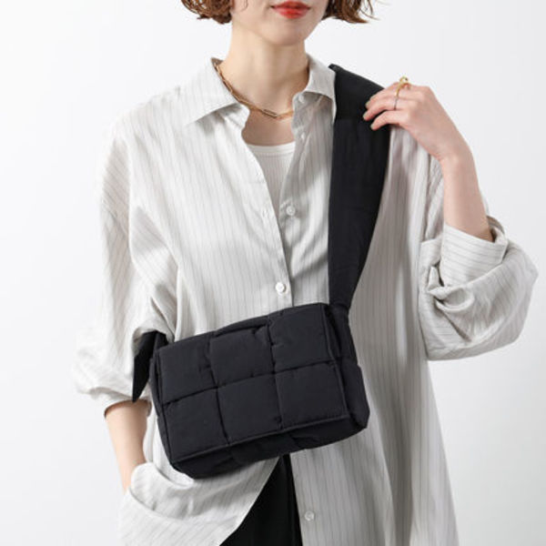 BOTTEGA VENETA ショルダーバッグ カセット 755182 VBO81