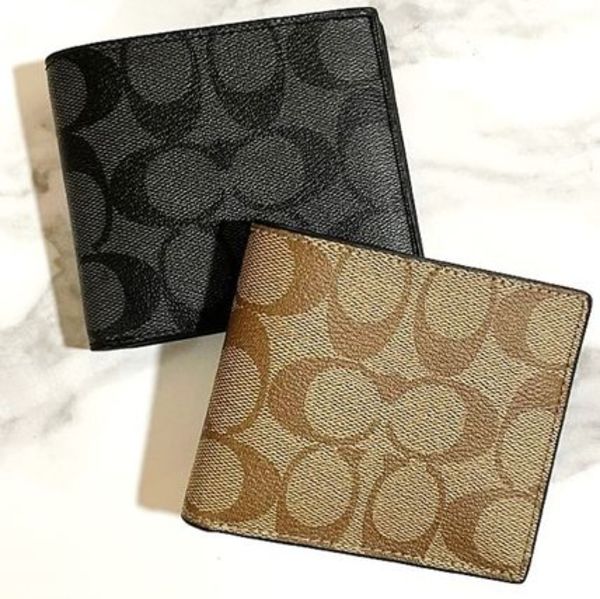 Coach レザー IDポケット付 シグネチャー2つ折り財布 関税送料込