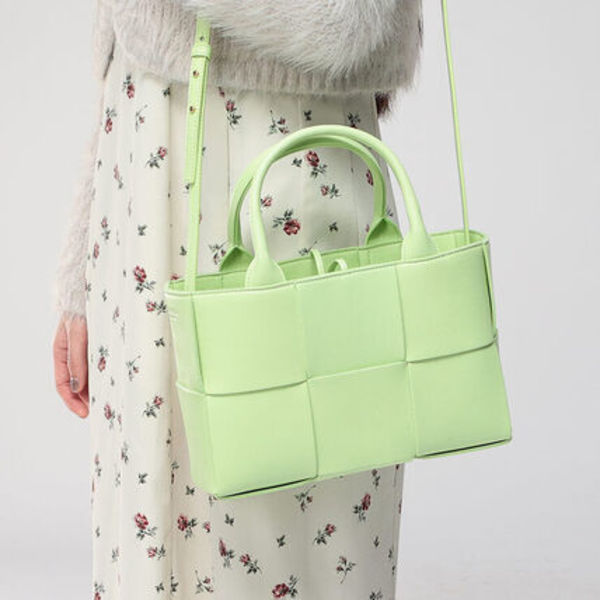 BOTTEGA VENETA ミニトートバッグ アルコ