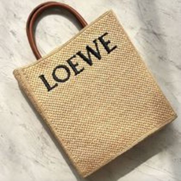 すぐ届く! ロエベ LOEWE スタンダード A4 ラフィア トートバッグ