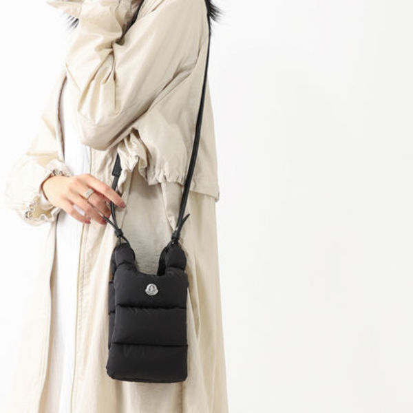 MONCLER クロスボディバッグ legere-s-m6-999-tg