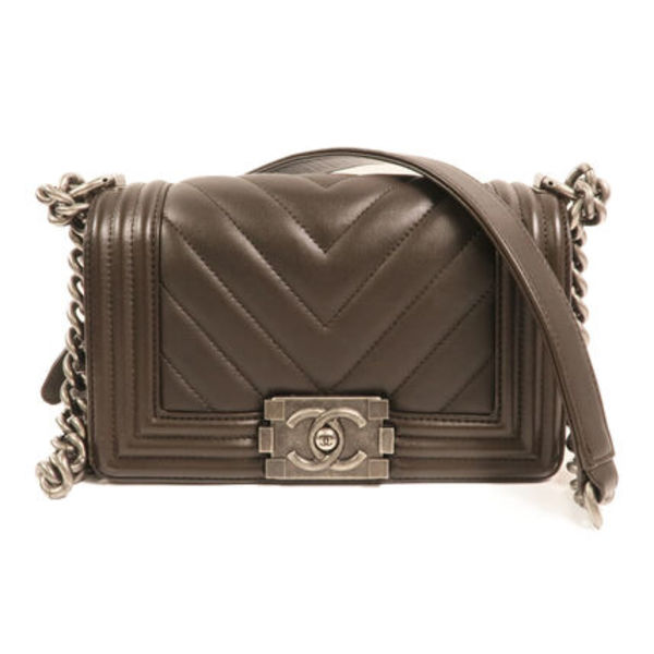 CHANEL Boy 20 ショルダーバッグ カーフ(牛革)