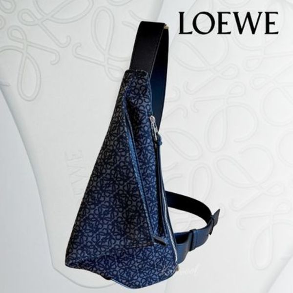 LOEWE ロエベ ANTON アントン アナグラム スリングバッグ