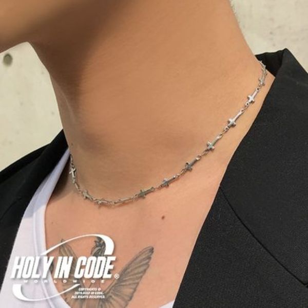 No.7995 short cross necklace