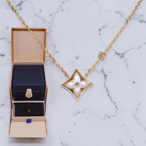 LOUIS VUITTON ペンダントカラーブロッサムBB ネックレス