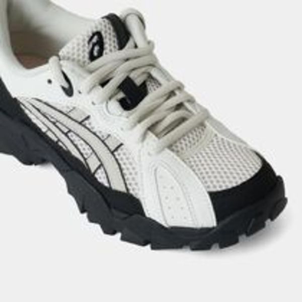 ★Asics★アシックス GEL-TRUCKユニセックス カジュアルシューズ