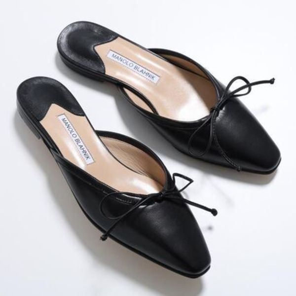 MANOLO BLAHNIK フラットミュール BALLERIMU NAPPA