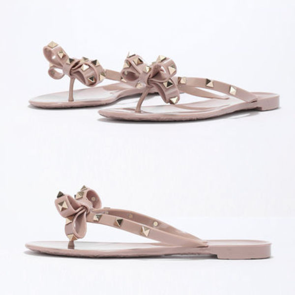 関税負担なし☆VALENTINO ロックスタッズ ラバー トングサンダル