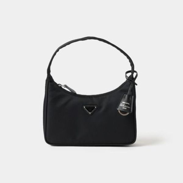 関税負担なし☆PRADA Re-Edition 2000 Re-Nylon ミニバッグ