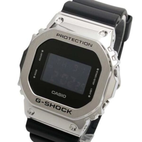 カシオ G-SHOCK GM-5600U-1 腕時計 ブラック