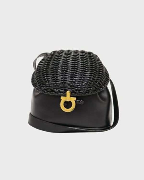 Ferragamo ガンチーニカゴレザーショルダーバッグ