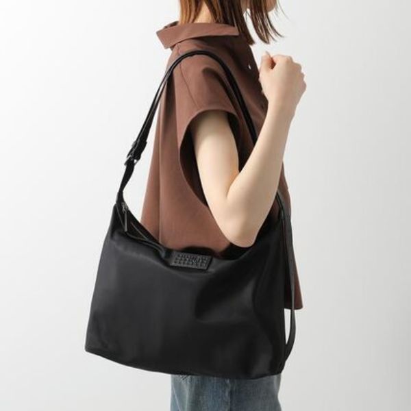 MM6 ショルダーバッグ Numeric ニューメリック SB6WG0024 P9062