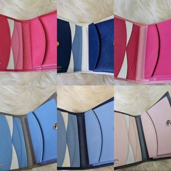 PRADA2つ折りミニ財布♪マルチカラー♪サフィアーノレザー
