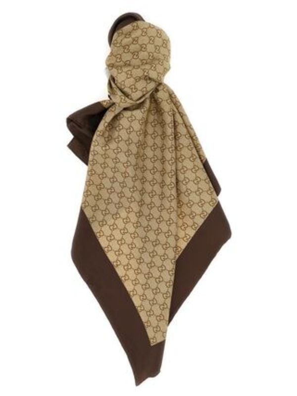 GUCCI プリント シルクツイル カレ スカーフ ベージュ