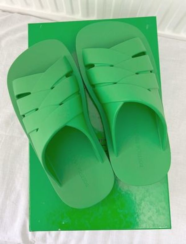 BOTTEGA VENETA : サンダル Flinston Sandal Gel Rubber