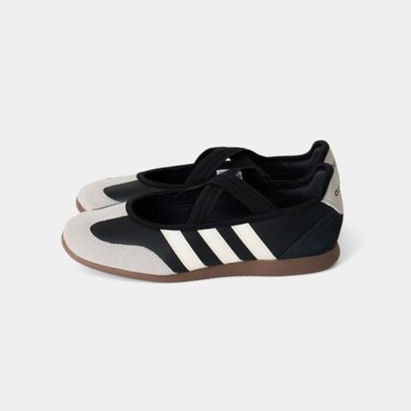 adidas ★ Barreda Mary Jane スニーカー