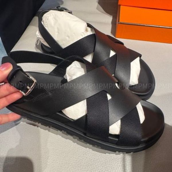 ★密かに「H」デザイン★【HERMES】≪ヘラクレス≫ サンダル