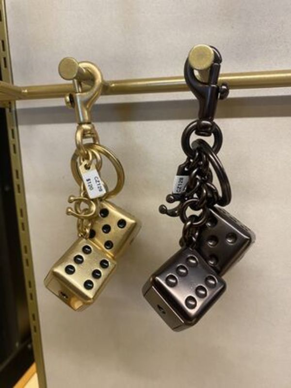 【Coach】サイコロ バッグチャーム メタル キーホルダー CZ128