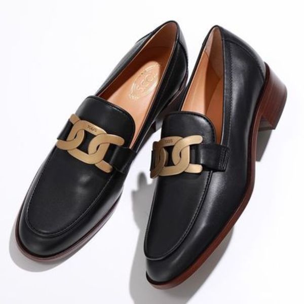 TODS ローファー ケイト XXW28K0FR00GOC