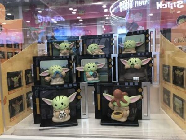 Disney  グローグー スターウォーズ ランダム