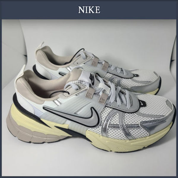 【NIKE】送料・関税込★ナイキV2Kラン