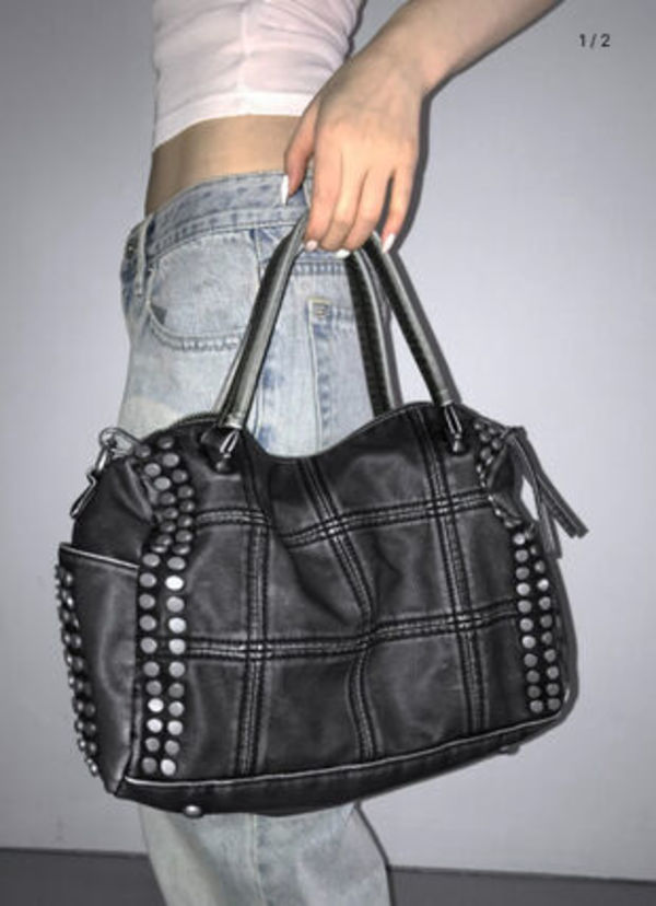 ★THEAIRTOWN★ stud circle bag
