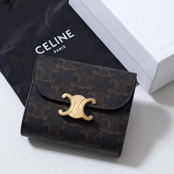 CELINE 三つ折り財布 SMALL FLAP WALLET 10D782CQH