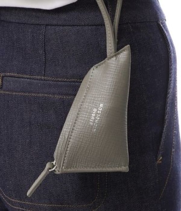 STUDIO NICHOLSON| (POCHI SN ELEPHANT (758))