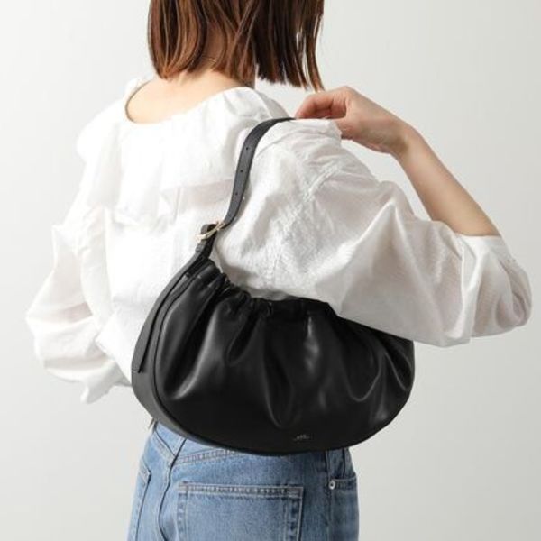 APC A.P.C. ハンドバッグ Ninon Hoop PUAAT F67049