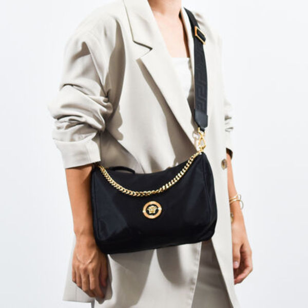 【国内発送】VERSACE ナイロンチェーン付ショルダーバッグ