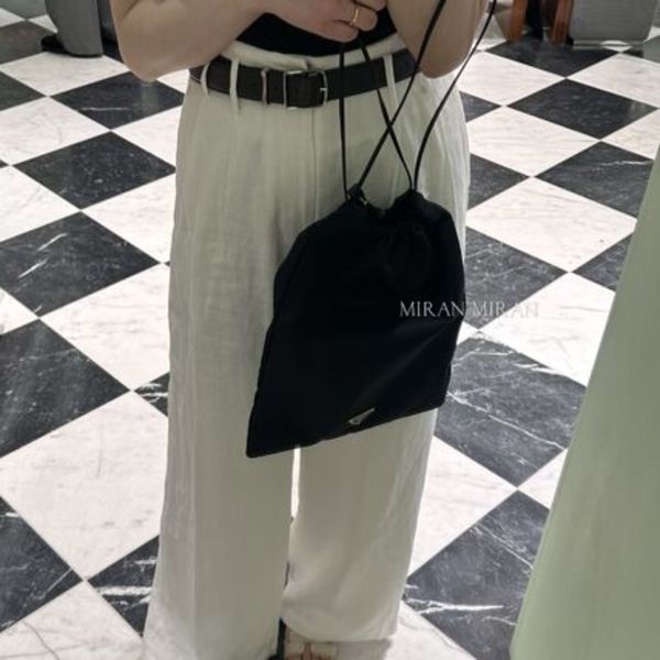 【PRADA】カラバリあり♪プラダ ウィッシュ Re-Nylon ポーチ