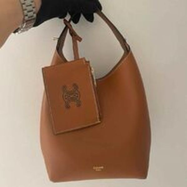 【CELINE】セリーヌ スモールホーボー バッグ トリオンフ ロゴ