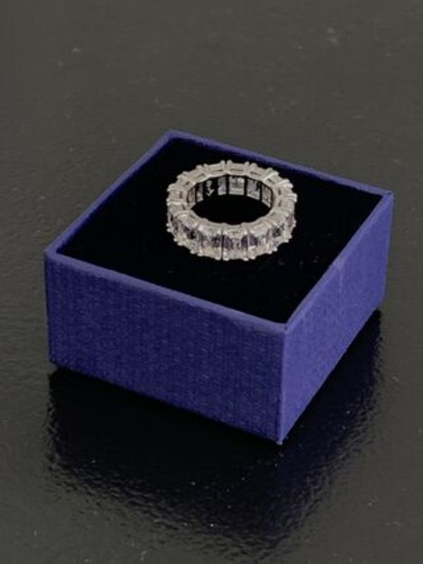 【SWAROVSKI】Victorious Ring (Recton Regular Cut) 5572699