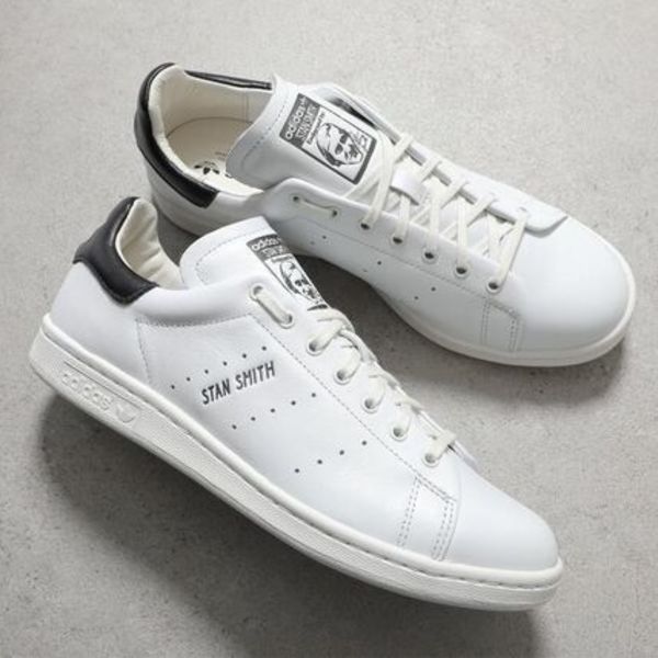 adidas Originals スニーカー STANSMITH LUX HQ6785