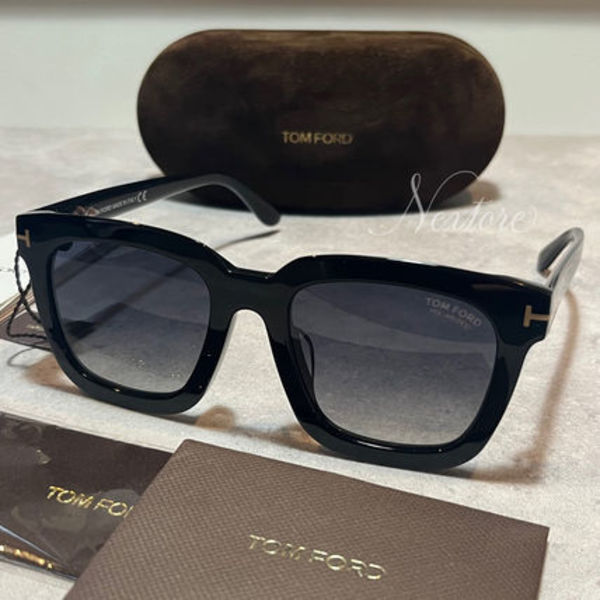 【手元在庫】新品 トムフォード TF690 F 01D メガネ サングラス