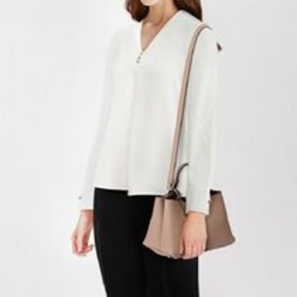 TOD'S ショルダーバッグ マイクロ Tタイムレス 人気 XBWAPAEL000