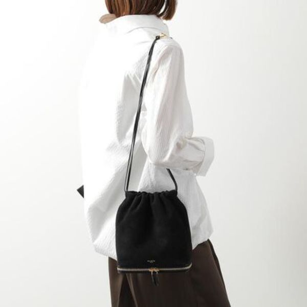 ALAIA ハンドバッグ LE POCHON AA1L2029CA577 巾着