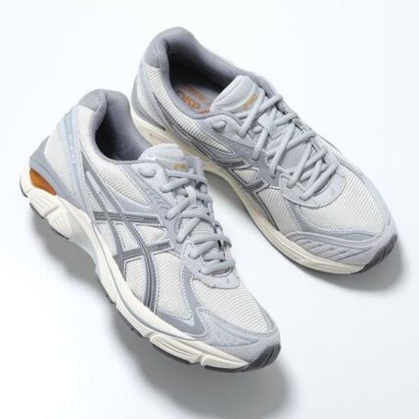 ASICS スニーカー GT-2160 1203A605-101 ローカット