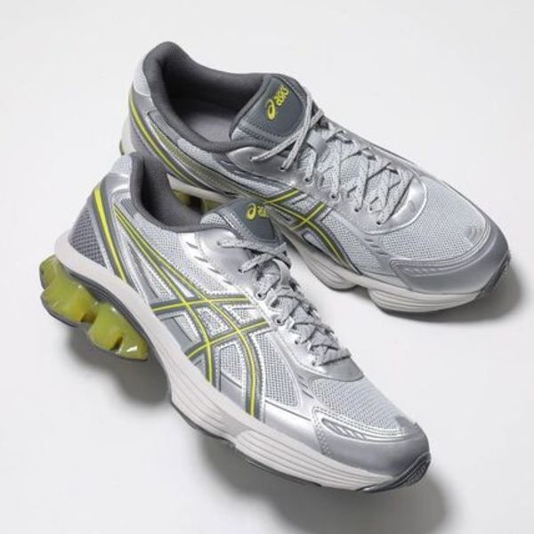 ASICS スニーカー 1203A591 GEL-KINETIC FLUENT